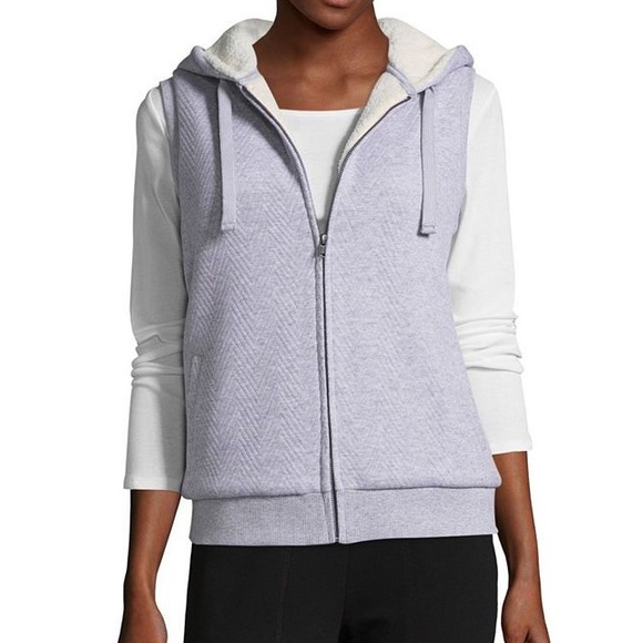 Hooded Lined Active Vest - Picture 7 of 7